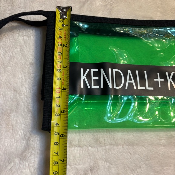 Kendall & Kylie Bag Green Translucent Black Trim Cosmetic Bag Pouch Zippered - Picture 10 of 10